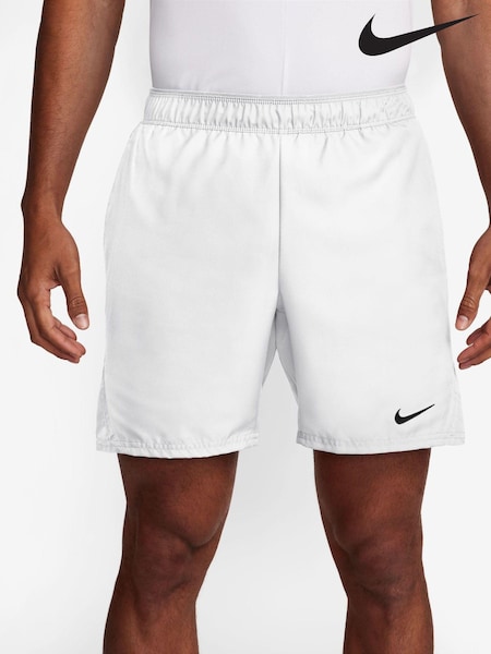 Nike White 7 Inch Court Victory Dri-FIT 9 inch Tennis Shorts (N48424) | €53