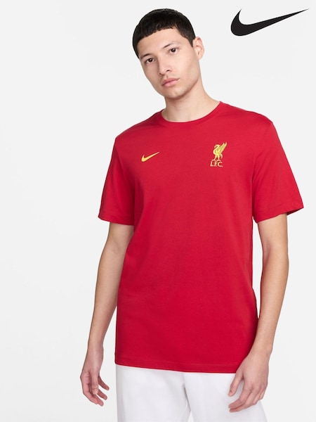 Nike Red Liverpool FC Club Essential T-Shirt (N48664) | €18