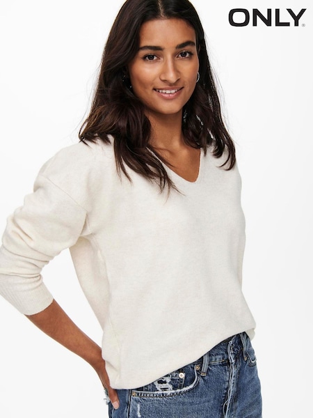ONLY Cream V-Neck Cosy Knitted Jumper (N49221) | €29