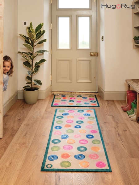 سجادة بطبعة منقّطة من Hug Rug