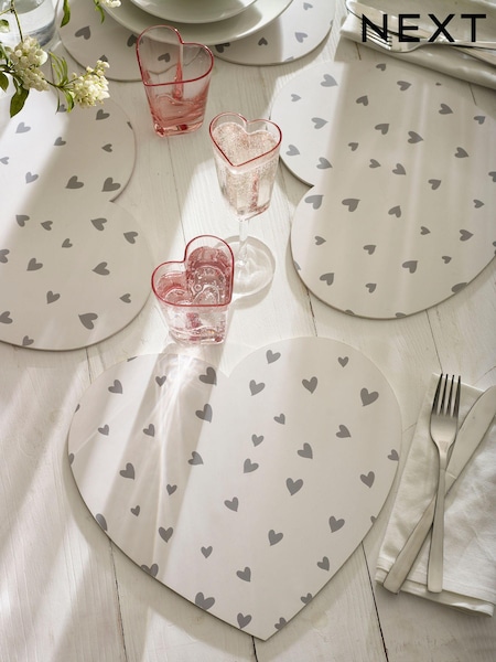 Set of 4 Heart Corkback Placemats (N51653) | ‏34 د.إ.‏