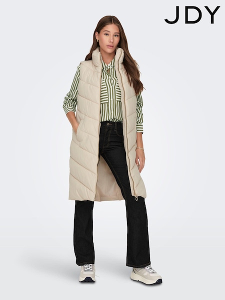 JDY Cream Longline Padded Quilted Gilet (N52374) | €38