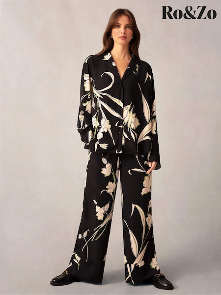 Ro&Zo Climbing Floral Seam Detail Black Trousers (N54597) | €56