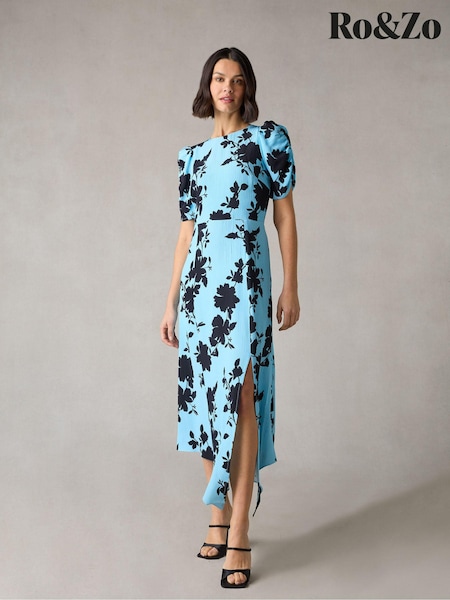 Ro&Zo Blue Petite Luna Shadow Floral Print Midi Dress (N54614) | €99
