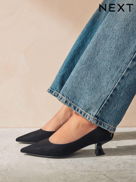 Black Standard/Wide Fit Forever Comfort® Kitten Heel Court Shoes (N55204) | €21