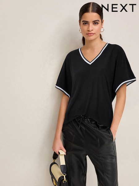 Schwarz - Rib Tipped V-Neck T-Shirt (N57445) | 9 €