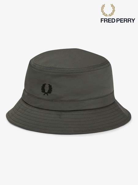 Fred Perry Adjustable Bucket Hat (N58994) | €38