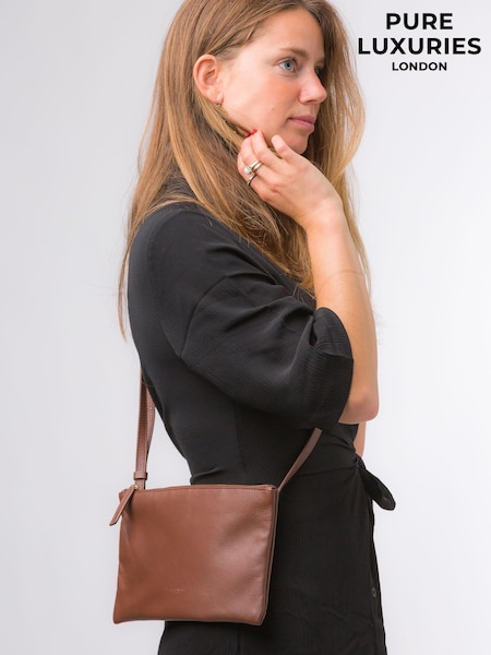 Pure Luxuries London Anya Nappa Leather Cross-Body Bag (N63662) | €69