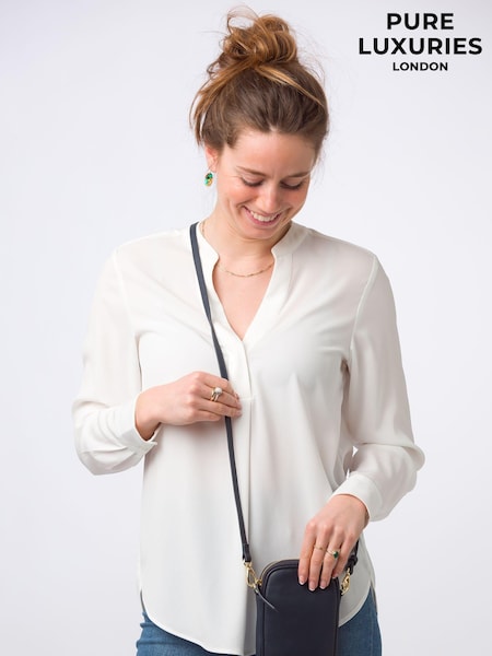 Azul - Pure Luxuries London Alaina Nappa Leather Cross-Body Phone Bag (N63691) | R$ 355
