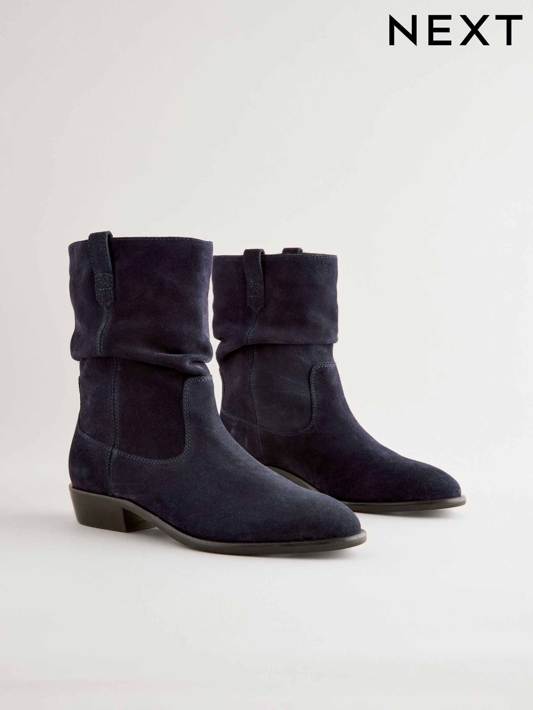 Slouch ankle boots flat top
