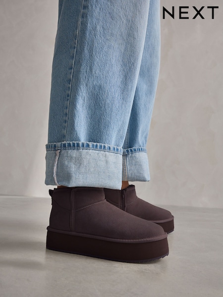 Chocolate Brown Shower Repellent Suede Faux Fur Lined Super Platform Boots (N69869) | AED103