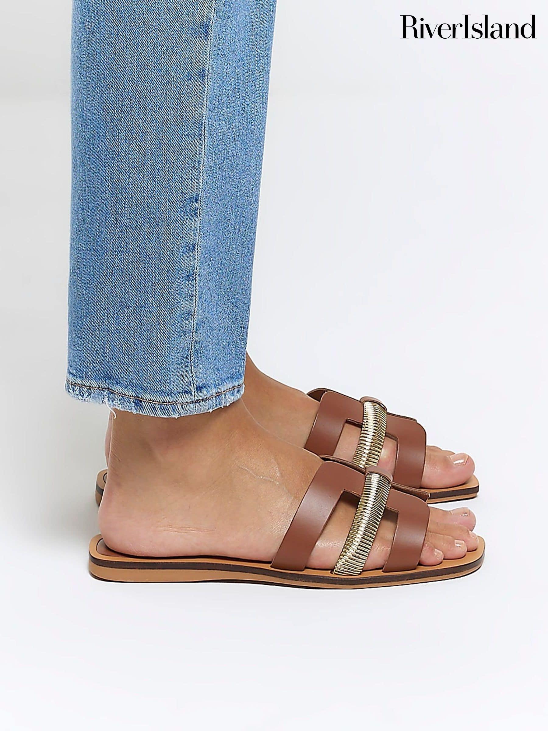 River island flip flops store