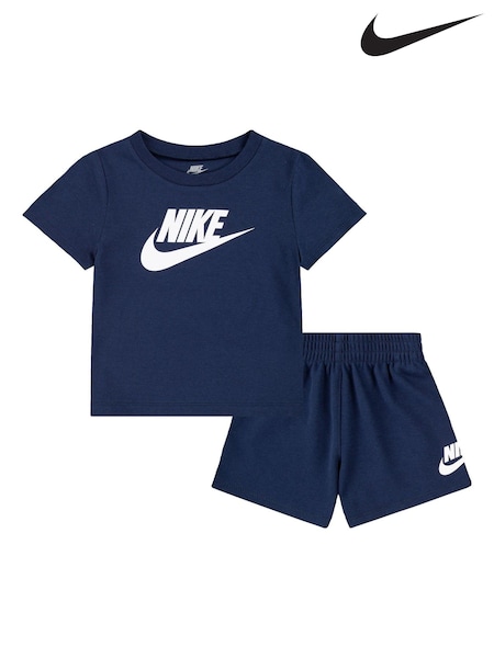 Laivasto - Nike Infant Club T-shirt And Shorts Set (N75755) | €47