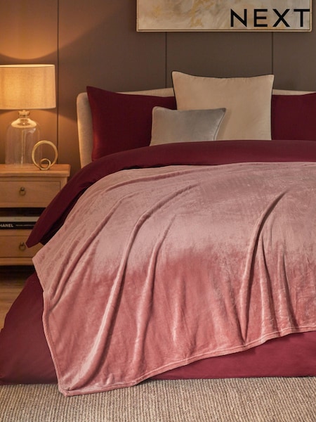 Blush Pink Plush Fleece Throw (N75997) | 59 QAR - 167 QAR