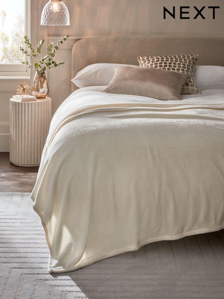 Plush Fleece Throw (N76009) | ‏67 ر.س.‏ - ‏189 ر.س.‏