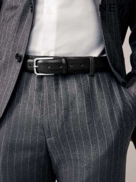 Black Pebble Texture Leather Belt (N76990) | €9