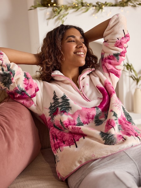 Bath & Body Works Pink/Cream Ski Half Zip Fleece Jumper (N77141) | €44