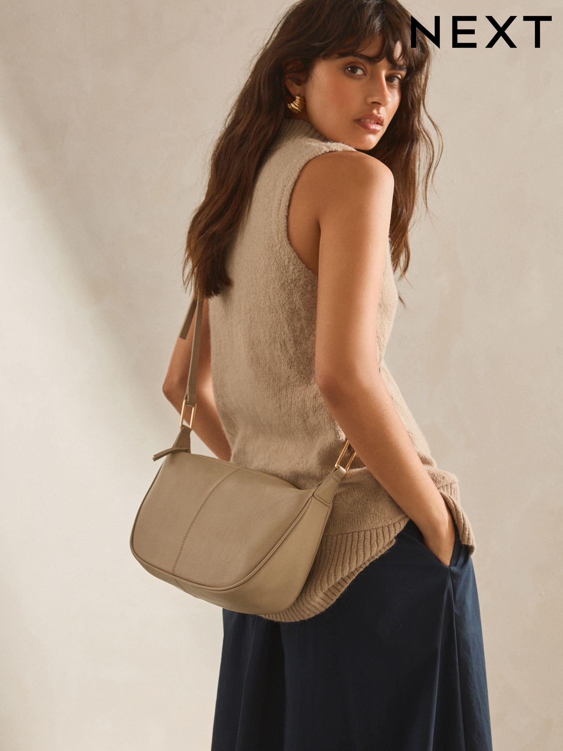 Nude side bag top