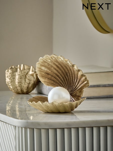 Clam Shell Ornament (N77546) | €16