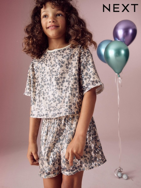 طبعات حيوانات - Print Sequin Top and Shorts Set (3-16yrs) (N90229) | ‏73 د.إ.‏ - ‏ 91‏ د.إ.