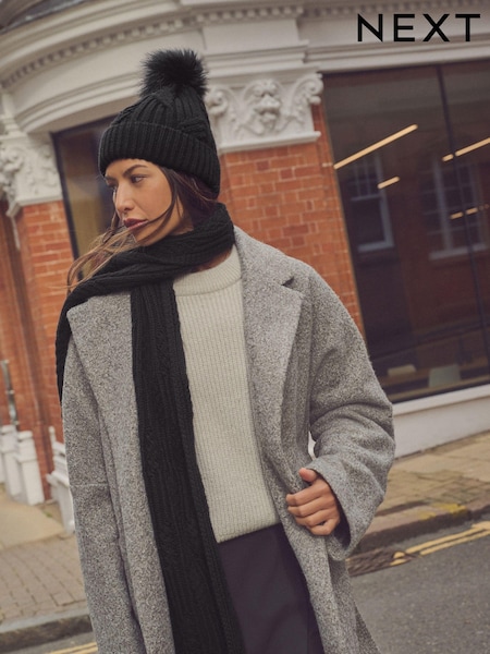 Black Cable Knit Pom Hat (N94914) | €16