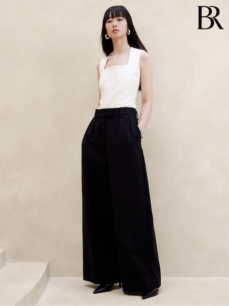 Banana Republic White Everywhere Ponte Square Neck Top (N97140) | €40