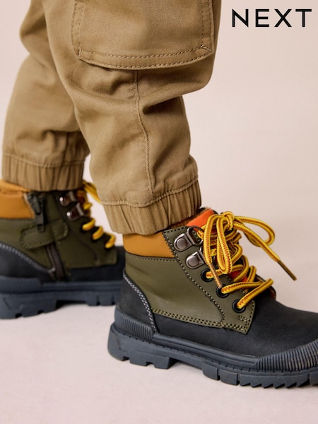 Green Bump Toe Lace Detail Boots with Inside Zip (N97733) | R$ 255 - R$ 295