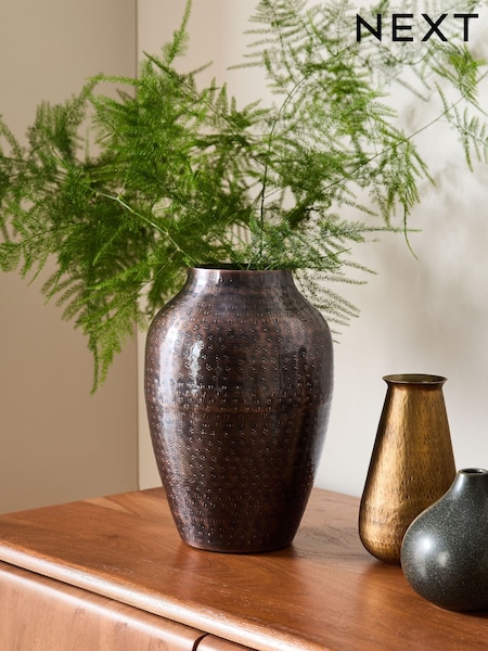 Metal Etched Vase (N97835) | kr500