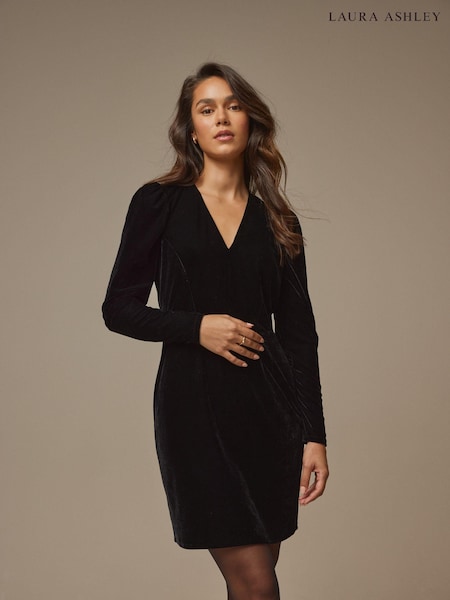 Laura Ashley Black Velvet Mini Dress (N99637) | 161 QAR