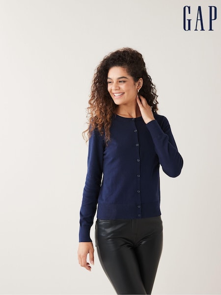 modra - Gap Lightweight Long Sleeve Crew Neck Cardigan (P29893) | € 33