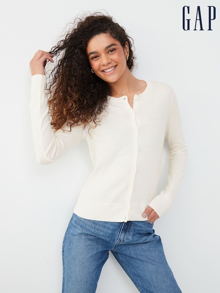 Gap Lightweight Long Sleeve Crew Neck Cardigan (P30002) | € 29 - € 33