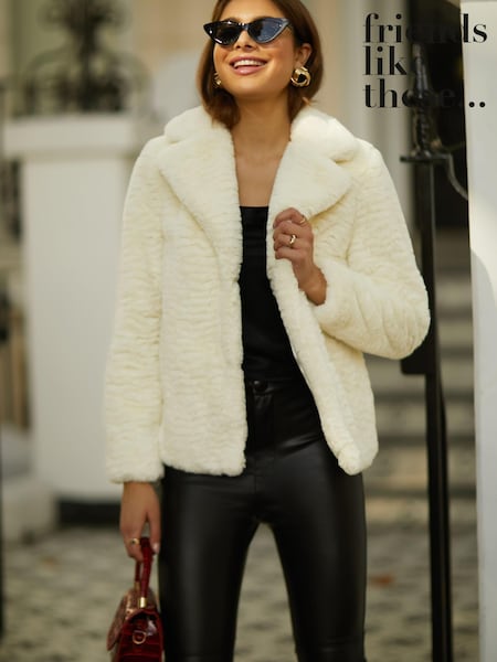 Friends Like These Cream Short Faux Fur City Coat (P82545) | €44