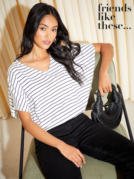 Friends Like These Black/White Short Sleeve V Neck Tunic Top (P84599) | €37