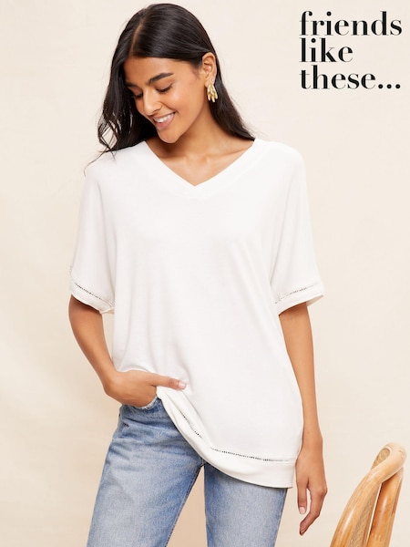 Friends Like These Cream Short Sleeve V Neck Tunic Crochet Top (P84602) | €9