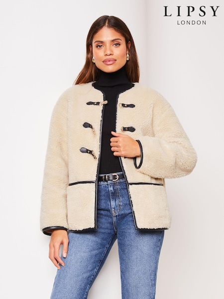 Lipsy Cream Petite Shearling Clasp Detail Jacket (P88758) | €48