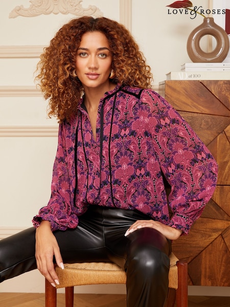 V&A | Love & Roses Red Printed Contrast Neck Tie Long Sleeve Blouse (Q04817) | €22