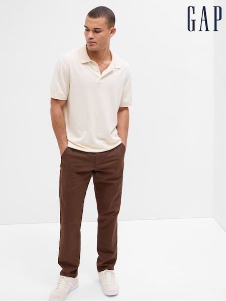 Braun - Gap Straight Taper Fit Essential Chinos (Q21072) | 30 €