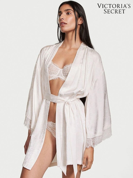 Victoria's Secret Coconut White Lace Inset Robe (Q28641) | €86