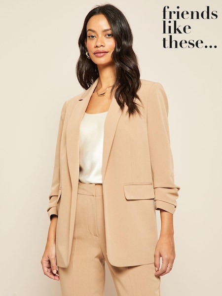Friends Like These Camel Petite Edge to Edge Tailored Blazer (Q35812) | €29
