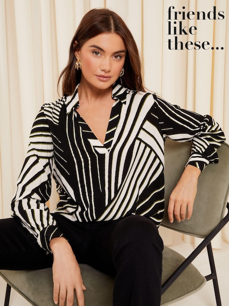 Friends Like These Animal Long Sleeve V Neck Shirt (Q42191) | €9