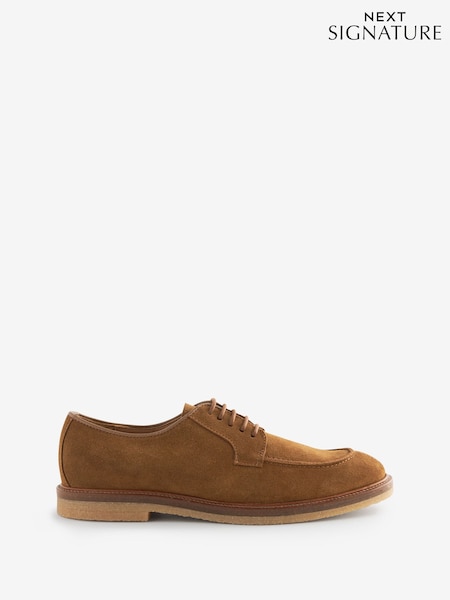 Brown Signature Apron Suede Shoes (Q43572) | €107