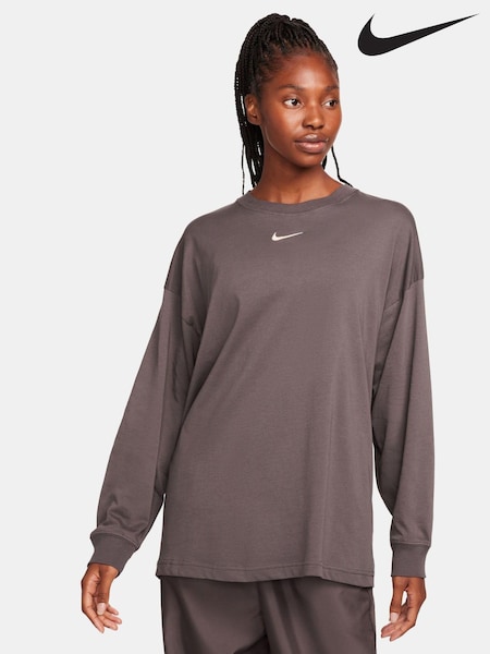 Nike light brown Oversized Mini Swoosh Long Sleeve 100% Cotton T-Shirt (Q43845) | €64