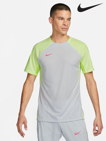 Nike Black/Grey DriFIT Strike Training T-Shirt (Q44179) | €22