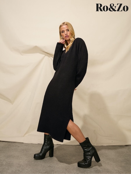 Ro&Zo Knit V-Neck Midi Dress (Q44650) | €59