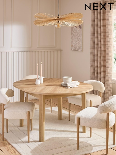 Light Natural Hayford Oak Effect Chevron Extending 4 to 6 Seater Round Dining Table (Q44762) | €675