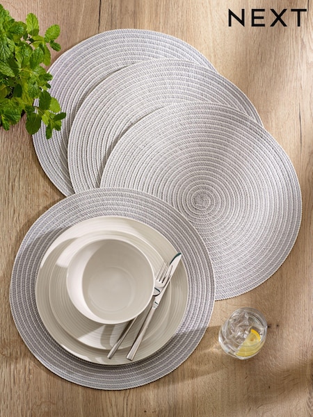 Set of 4 Grey Woven Stripe Placemats (Q44790) | € 14
