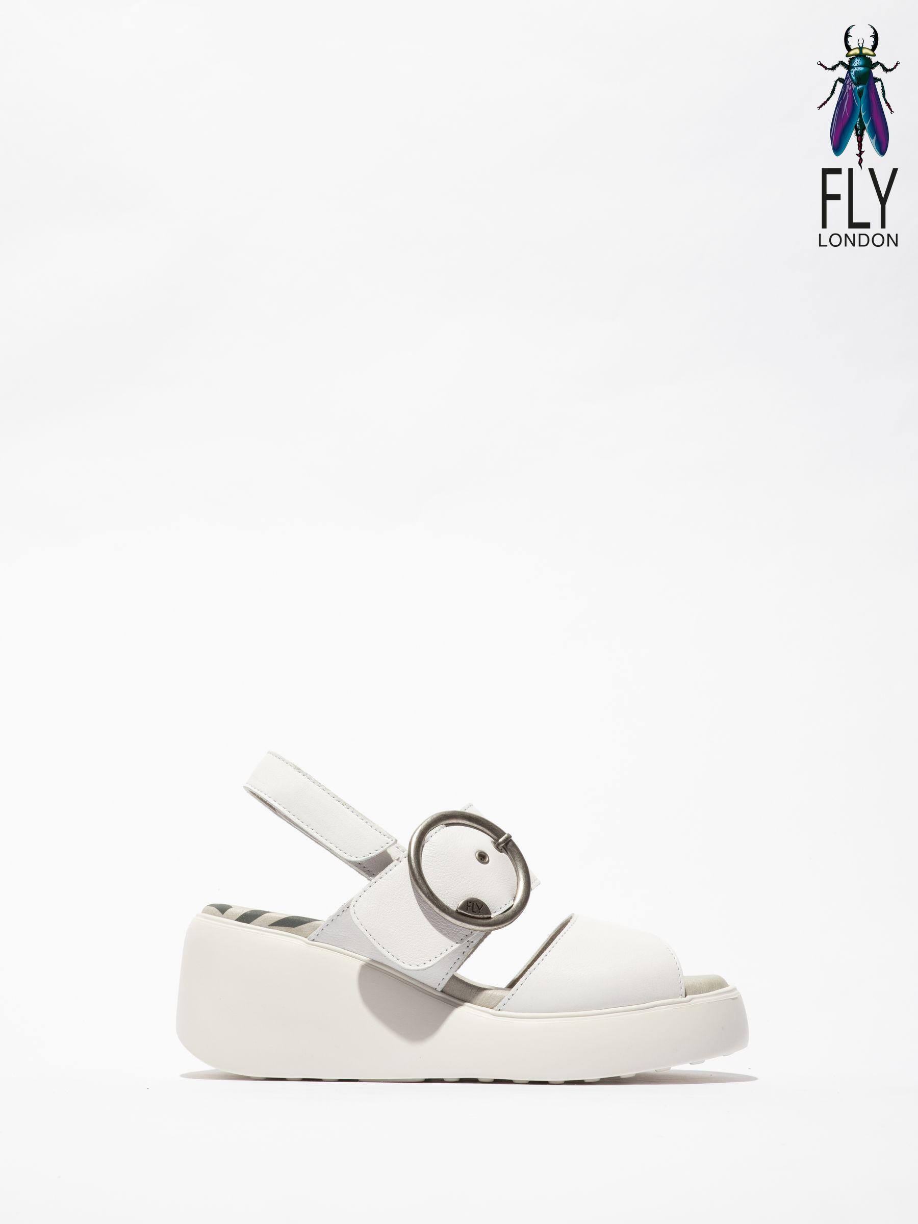Fly white sandals top