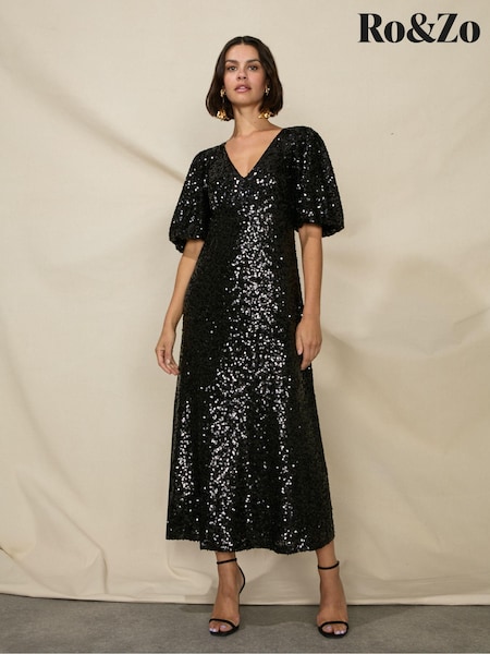 Ro&Zo Petite Black Cluster Sequin Evora Dress (Q54942) | €62