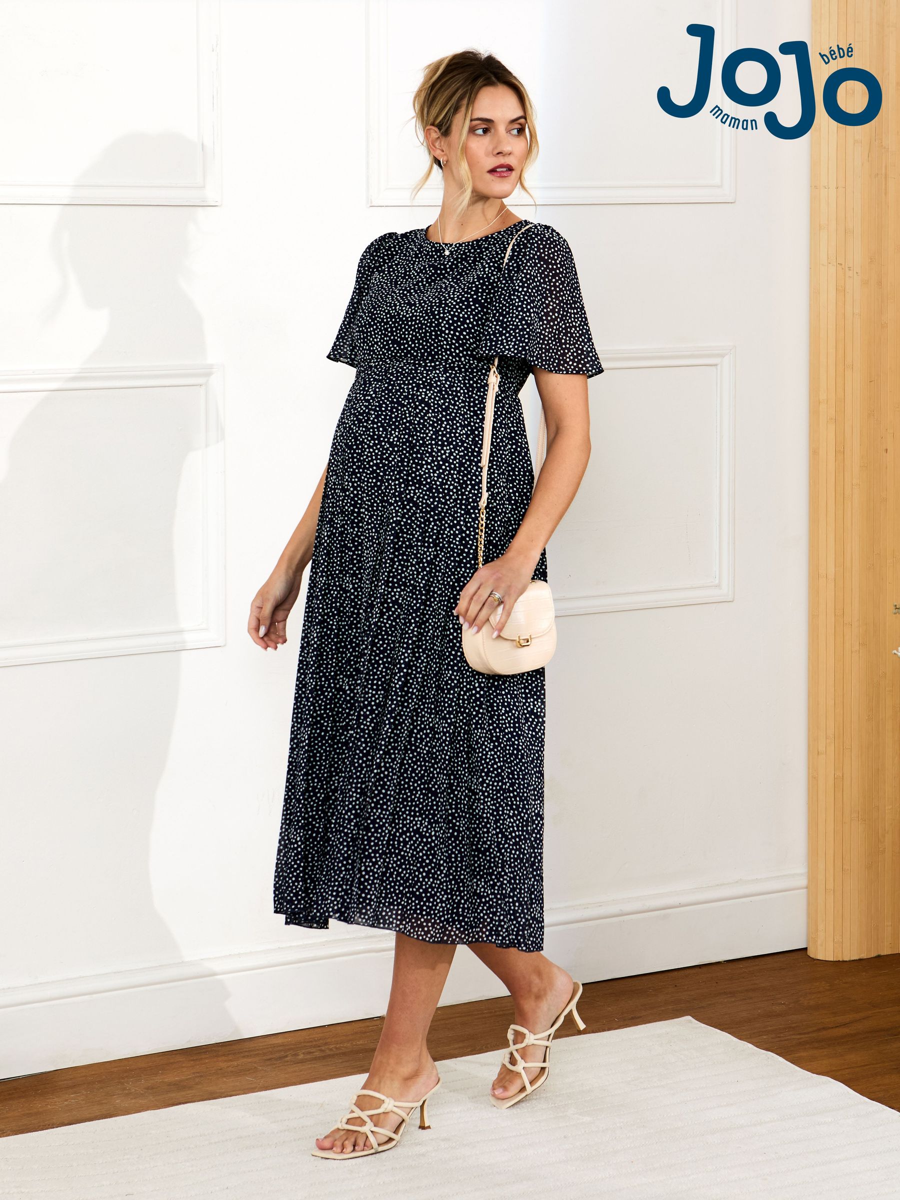 maternity dresses for weddings