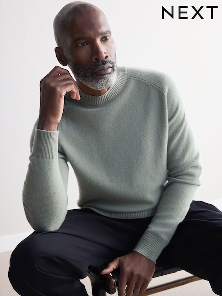 Sage Green Crew Neck Regular Fit Signature 100% Merino Wool Midweight Jumper (Q60450) | €28